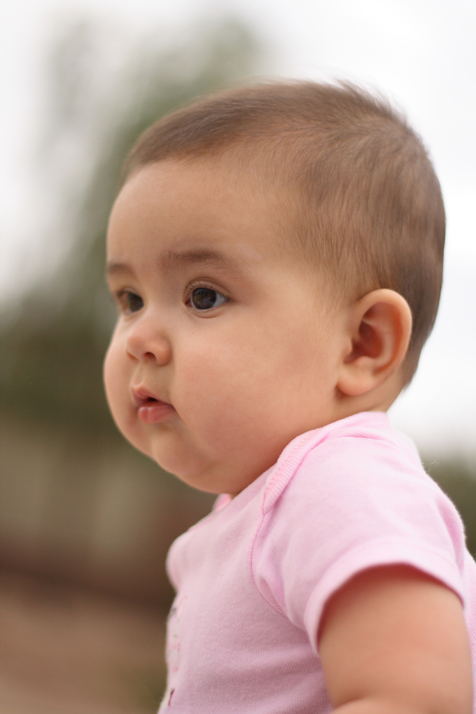 baby with double chin